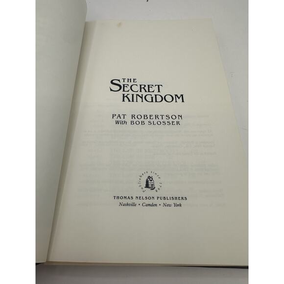 The Secret Kingdom, Pat Robertson, Bob Slosser 1982 HC - Picture 3 of 3